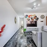 Apartman New - Floor In By Sf Homes
