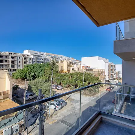 Apartment 2 Bedroom In Mscala