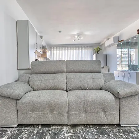 Apartment 2 Bedroom In Mscala *